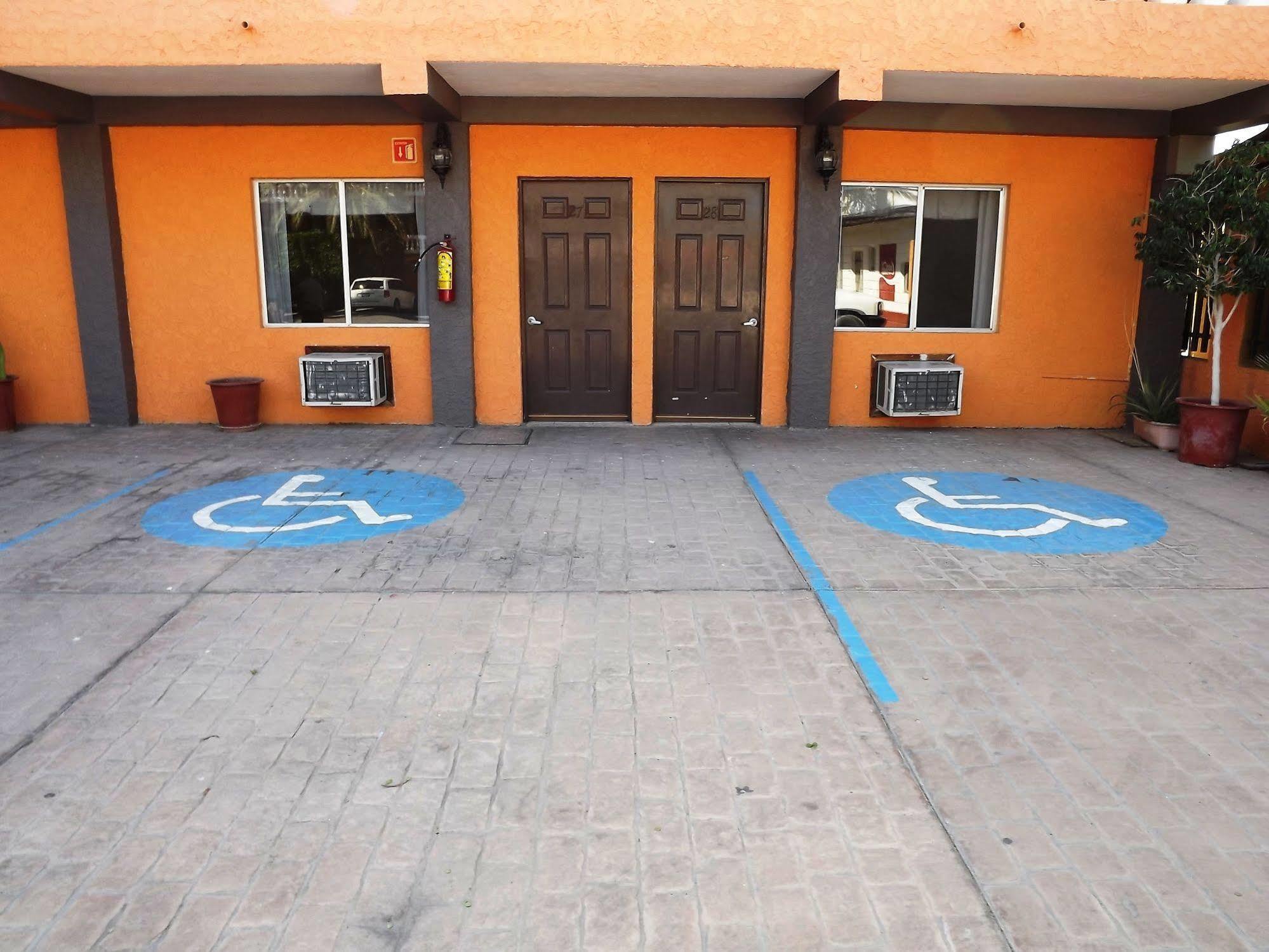 Hotel La Hacienda De La Langosta Roja سان فيليبي المظهر الخارجي الصورة